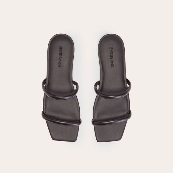 NEW EVERLANE The Double Strap Sandal in black leather - Picture 4 of 6